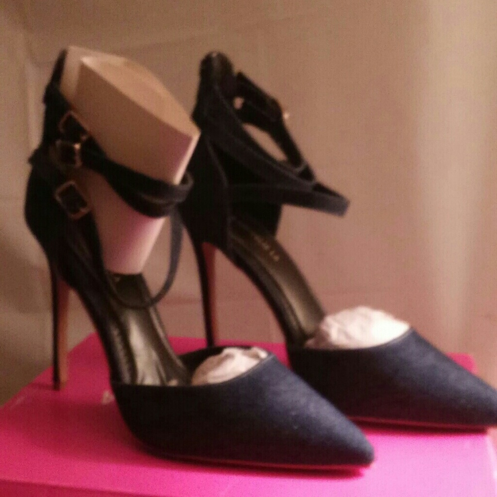 Blue Denim pointed heels NEW NEVER WORN